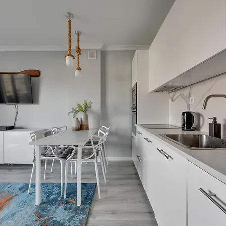 Bosman With Parking Close To The By Lion